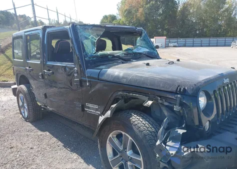2016 Jeep Wrangler Unlimited Sport from USA, damaged, VIN 1C4BJWDGXGL112023